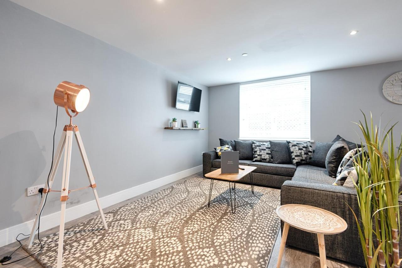 3 Rm Studio, Open-Plan Living, Dining, & Kitchen Llanelli Exterior foto